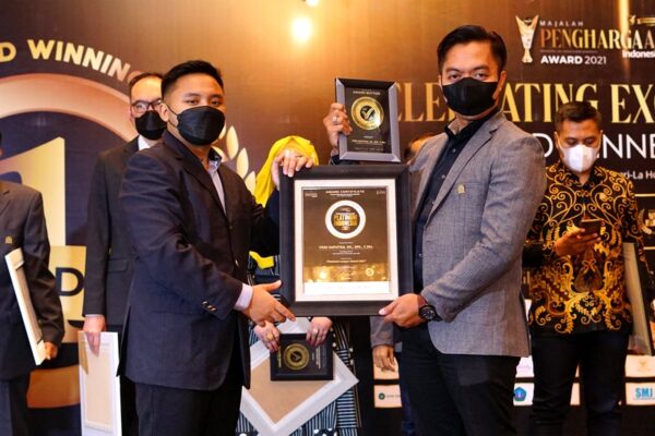 Award (1) Award (1)